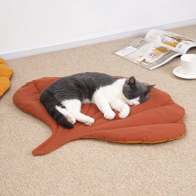 Leafy Lounge Cat Mat